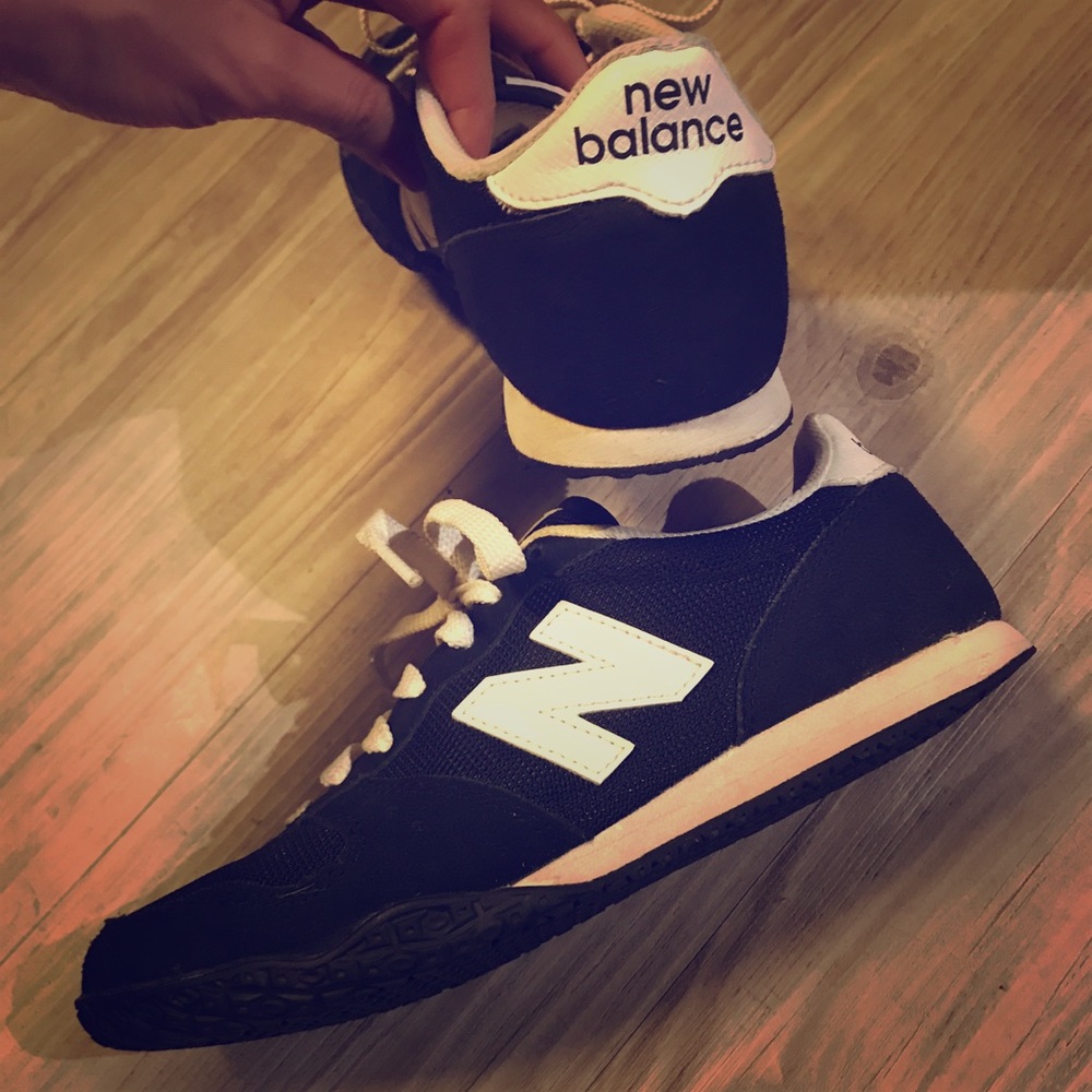 New Balance 402 Sneakers